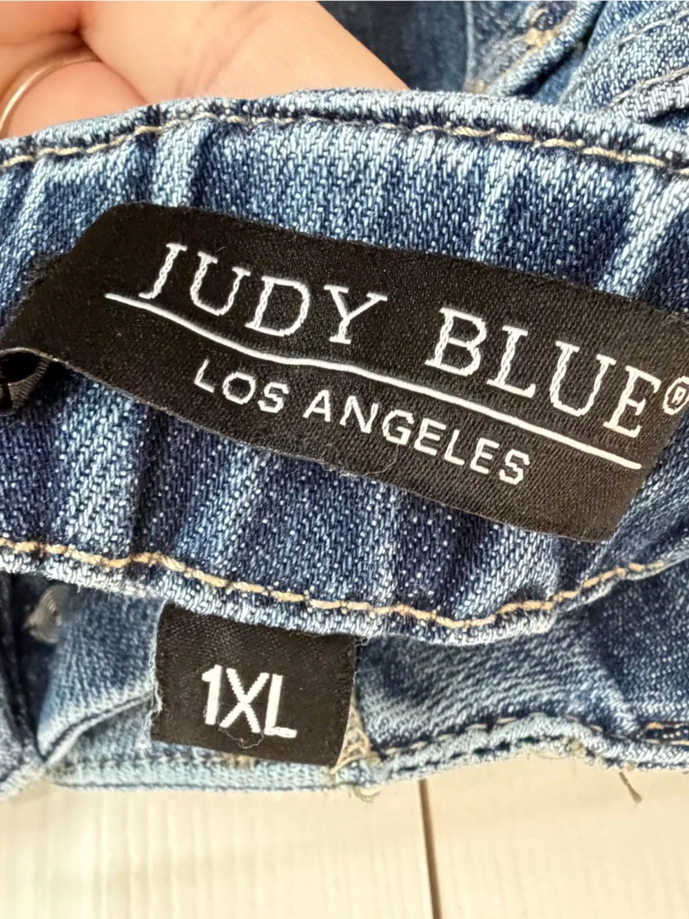Judy Blue 1XL Denim Shorts High Rise Paperbag Waist Raw Hem Stretch Plus Size
